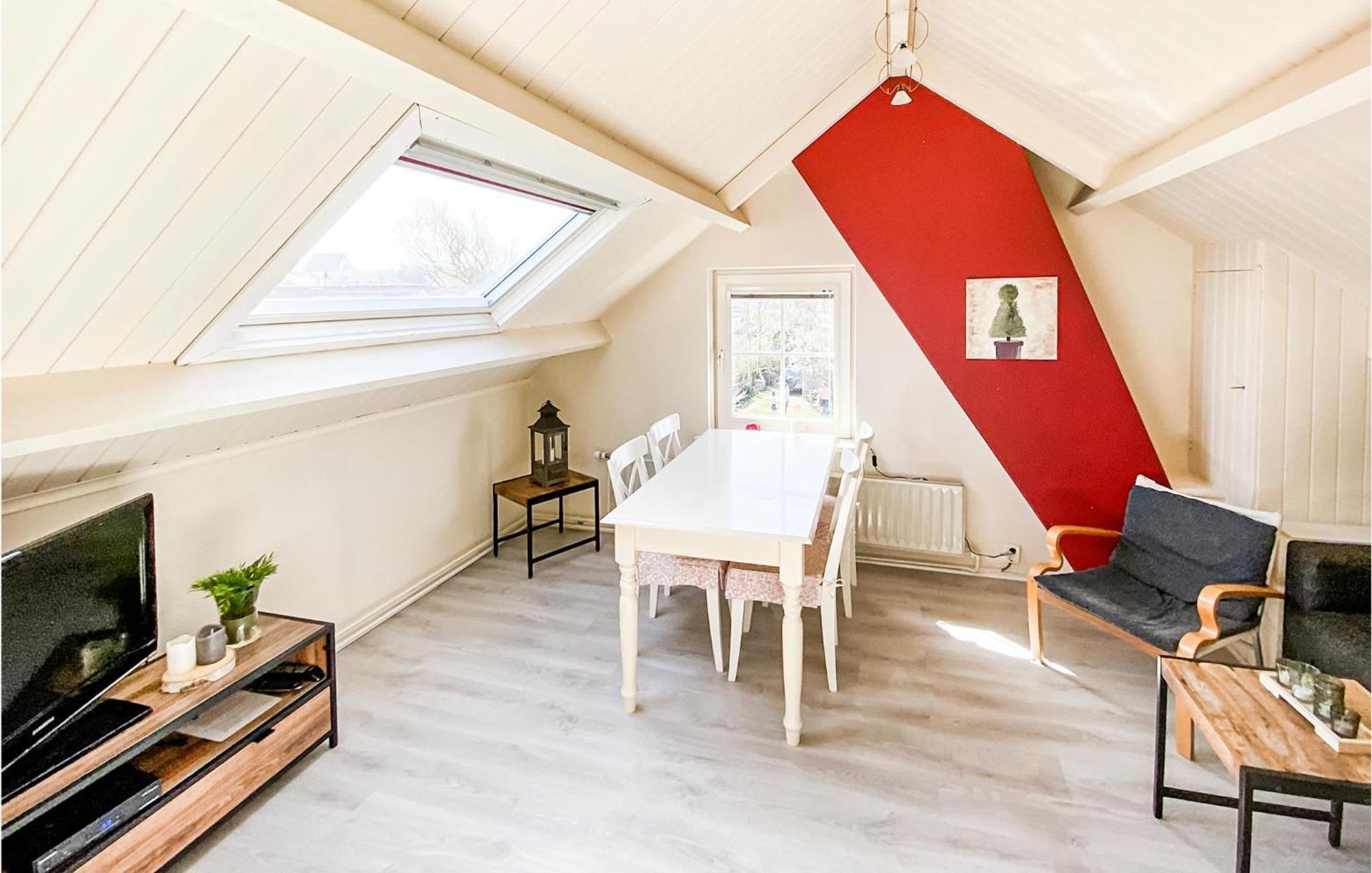 1 Bedroom Nice Apartment In Zoutelande Exterior photo
